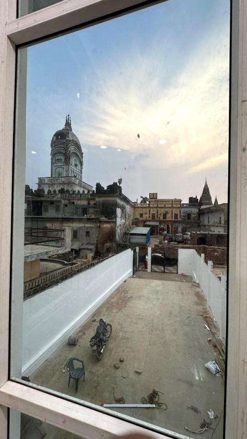 Raghuvar Inn Ayodhya Eksteriør bilde